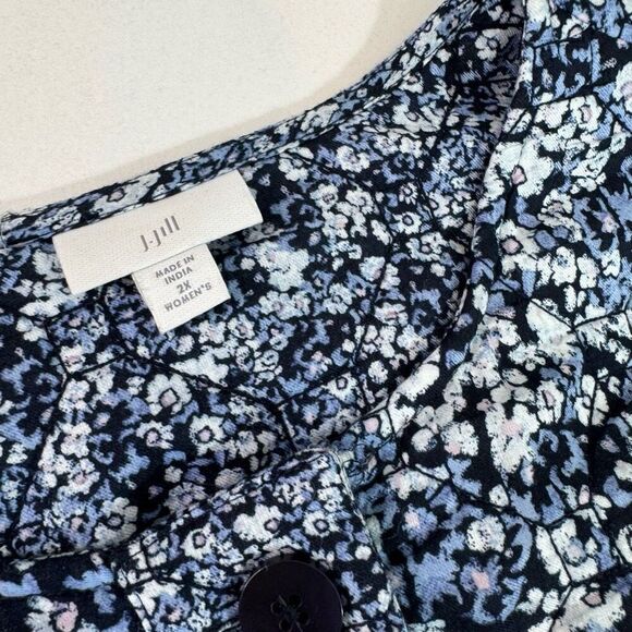 J Jill Jacket Womens 2X Blue Quilted Floral Button Up Granny Boho Long Sleeve - Picture 2 of 13